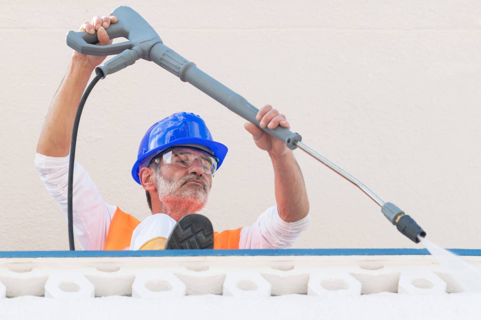 Sicherer Umgang mit Hochdruckreinigern