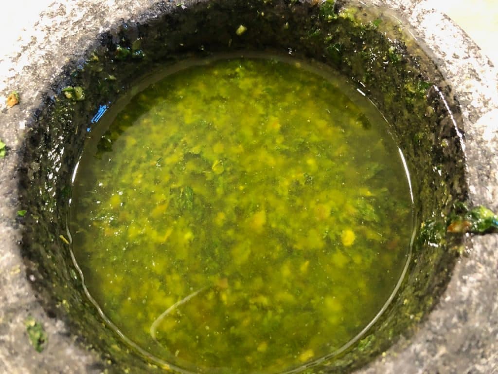 6. Das fertige Chimichurri im Mörser